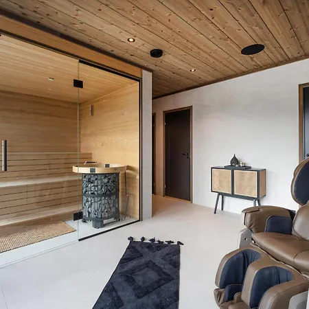 In With House A Mountain View Gol